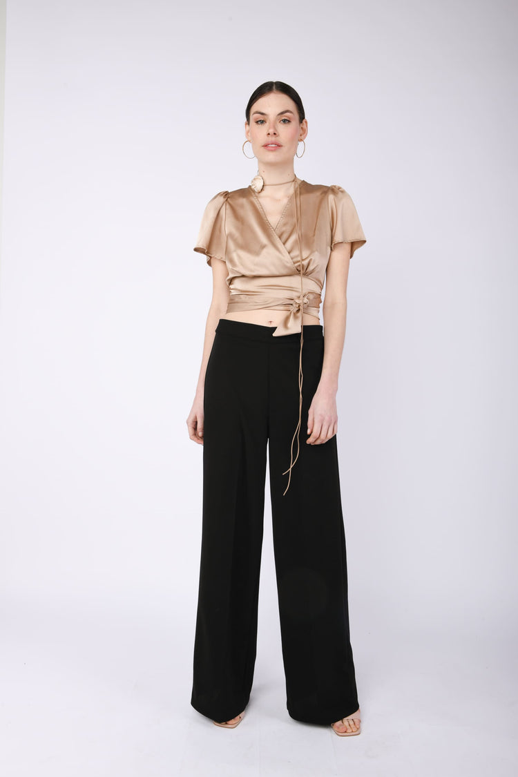 Stretch fabric wide leg pants