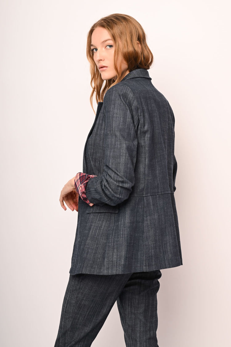 Gathered cropped sleeves blazer