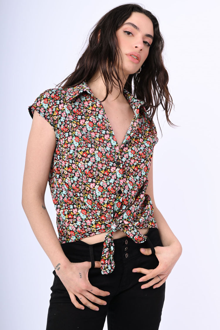 Floral print knot shirt