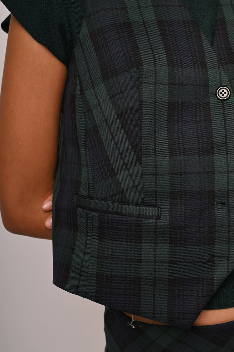 Check print vest