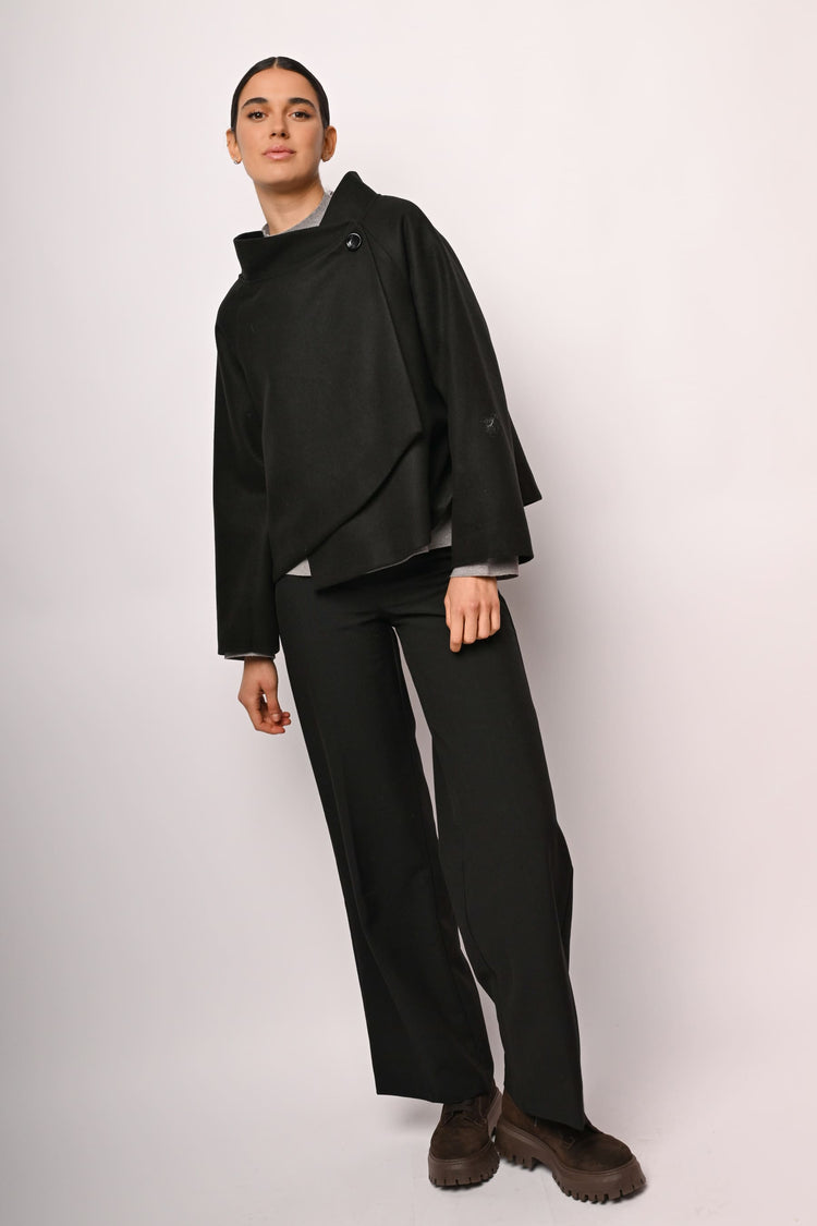 Button cape jacket