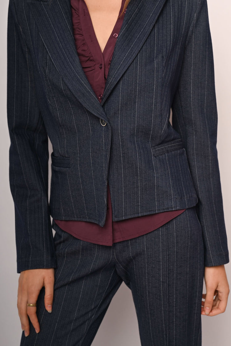Single-breasted pinstriped blazer