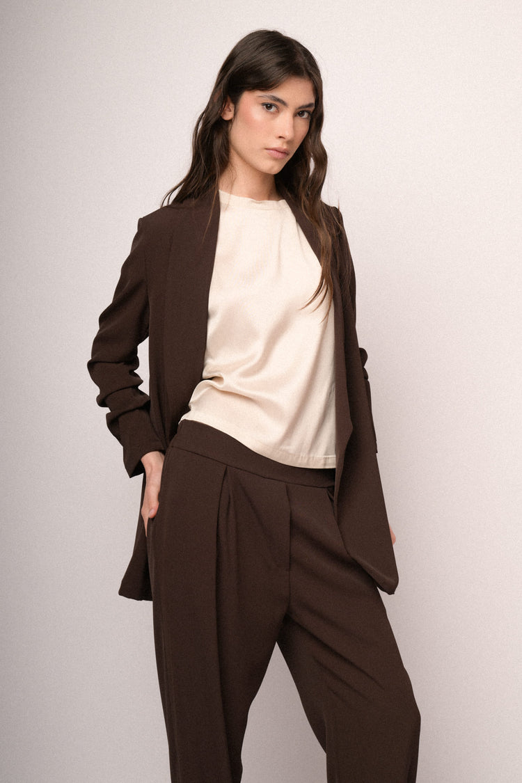 Dark brown darts basic trousers