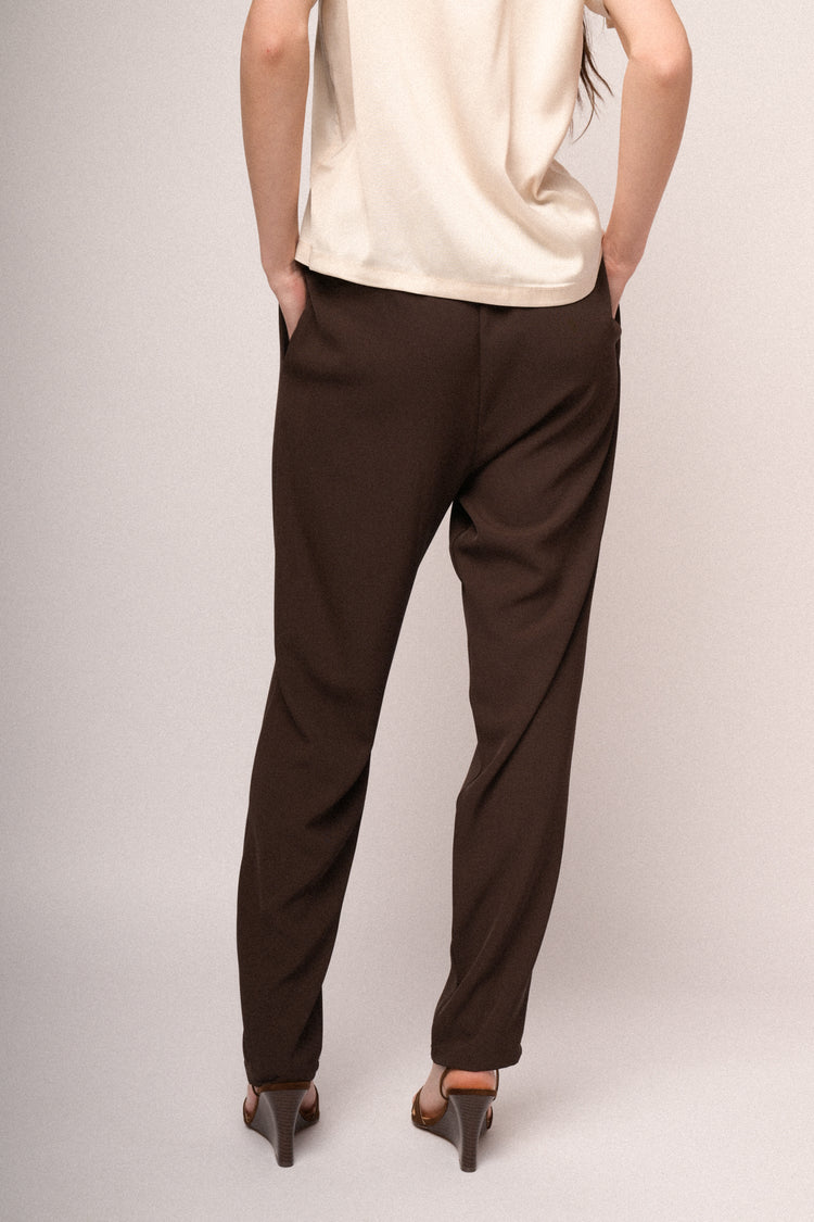 Dark brown darts basic trousers