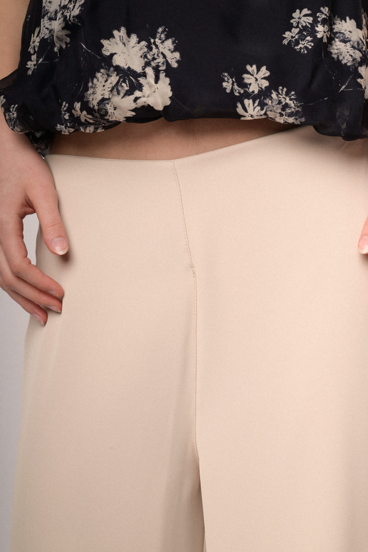 Beige extra-large leg trousers