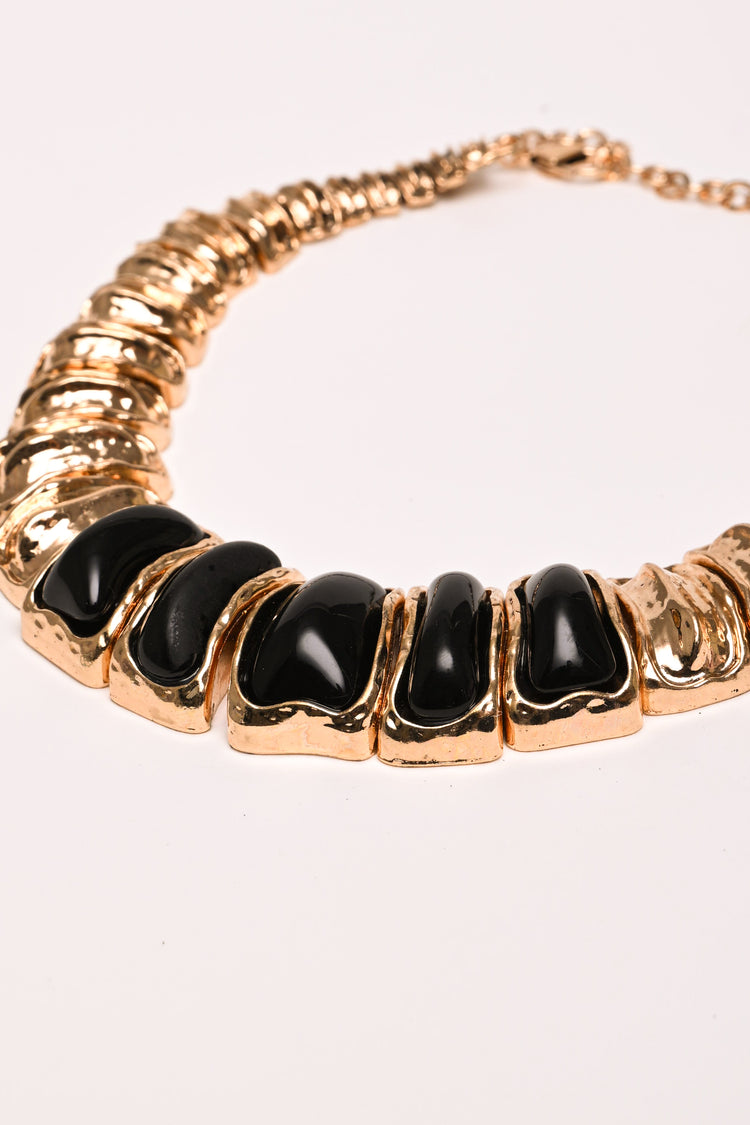 Enameled rigid necklace