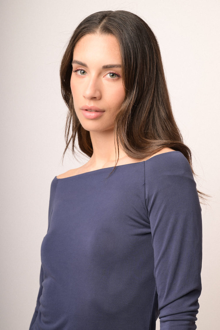 Maglia con scollo shiffer
