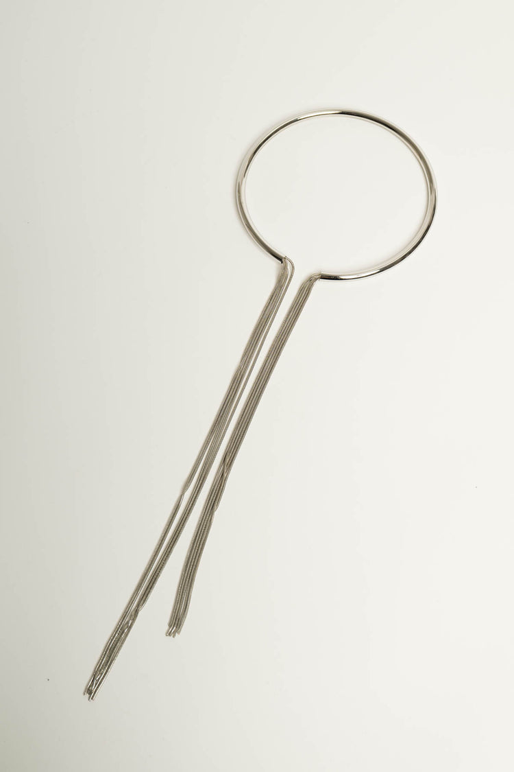 Collana rigida con pendente