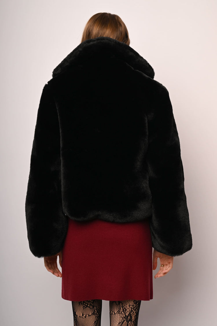 Faux fur short jacket