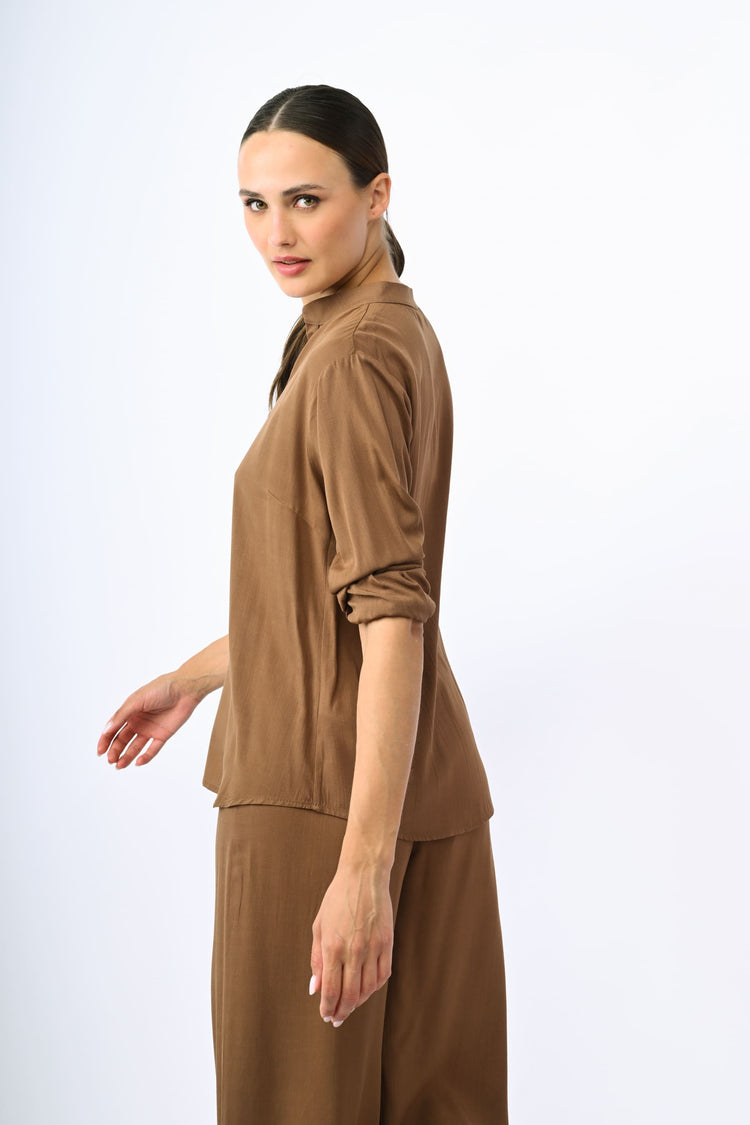 Mandarin collar shirt