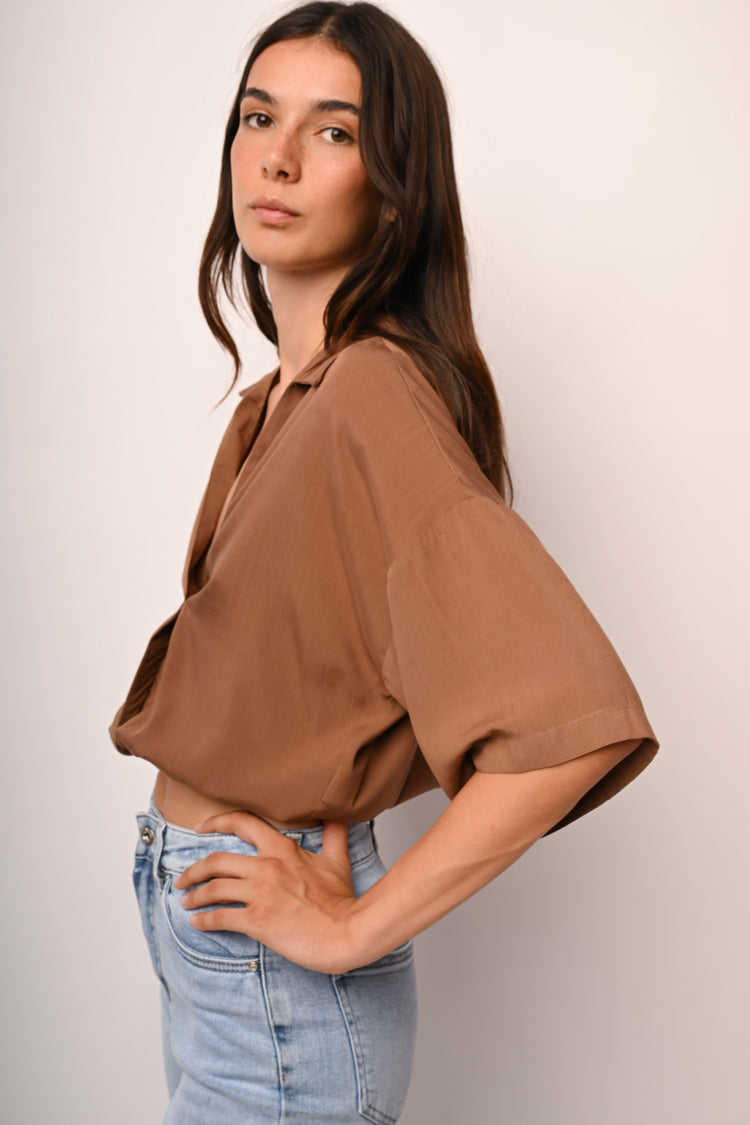 Balloon cropped shirt