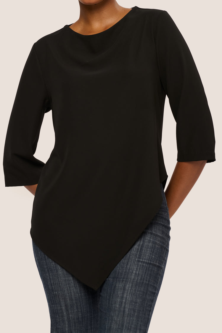 Asymmetric hem blouse
