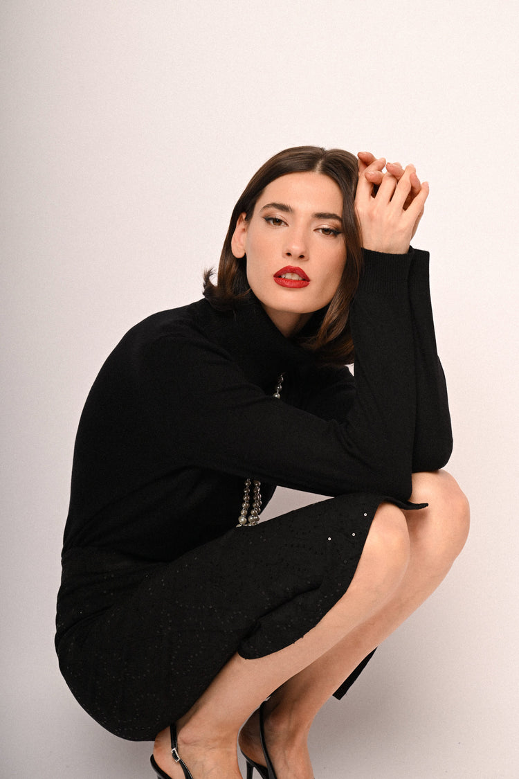Wool-blend turtleneck