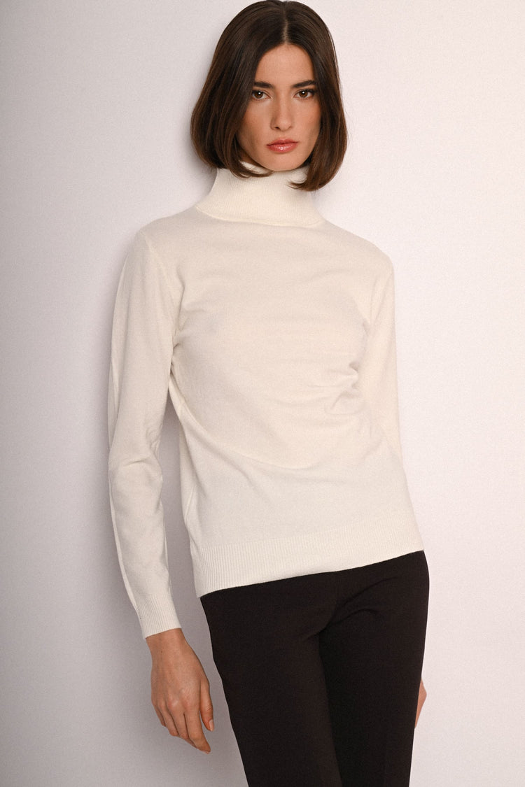 Wool-blend turtleneck