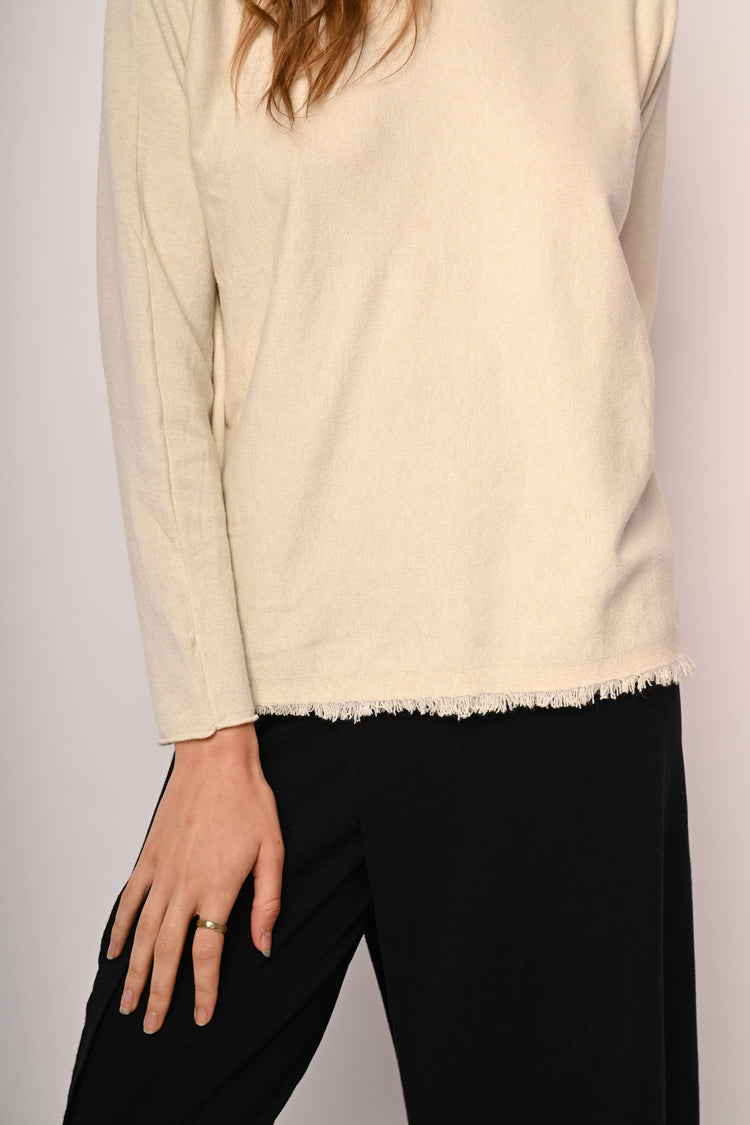 Fringed hem sweater