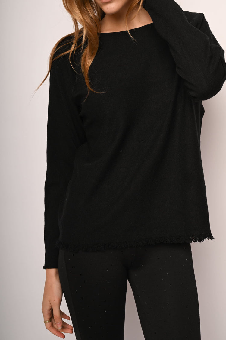 Fringed hem sweater