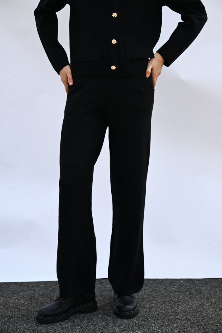 Knit wide-leg trousers