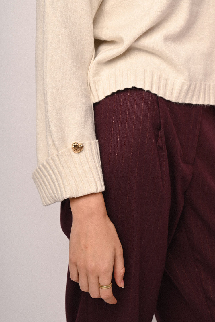 Heart button turtleneck