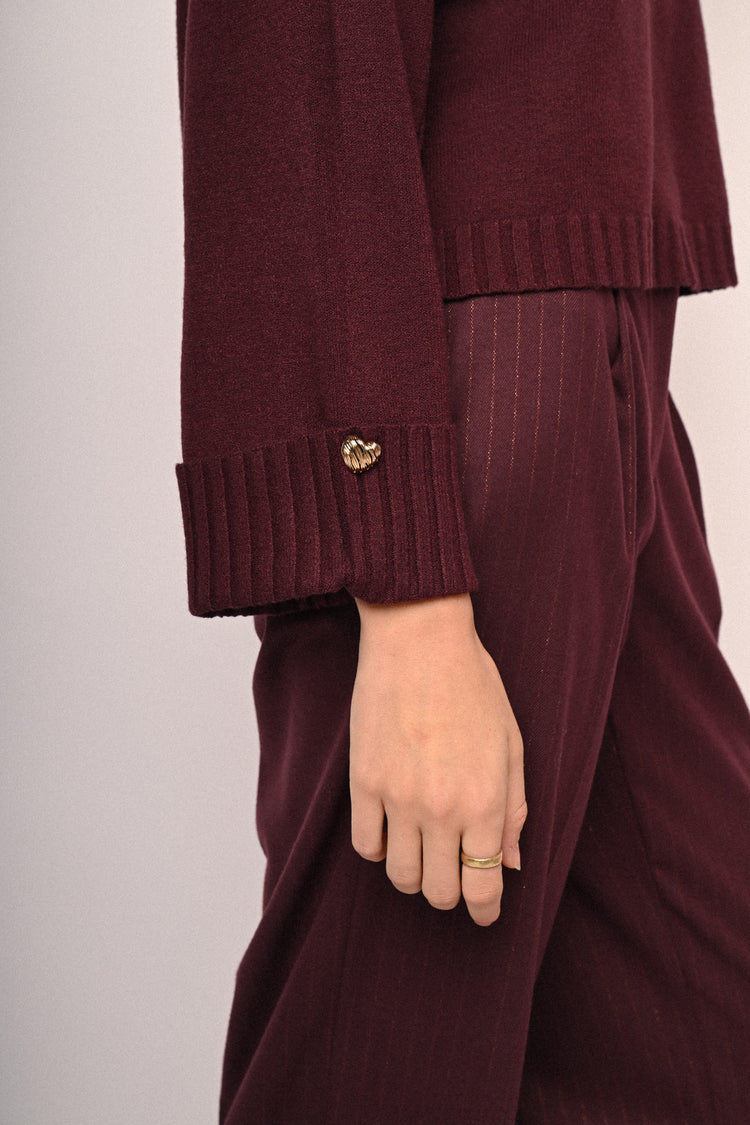 Heart button turtleneck