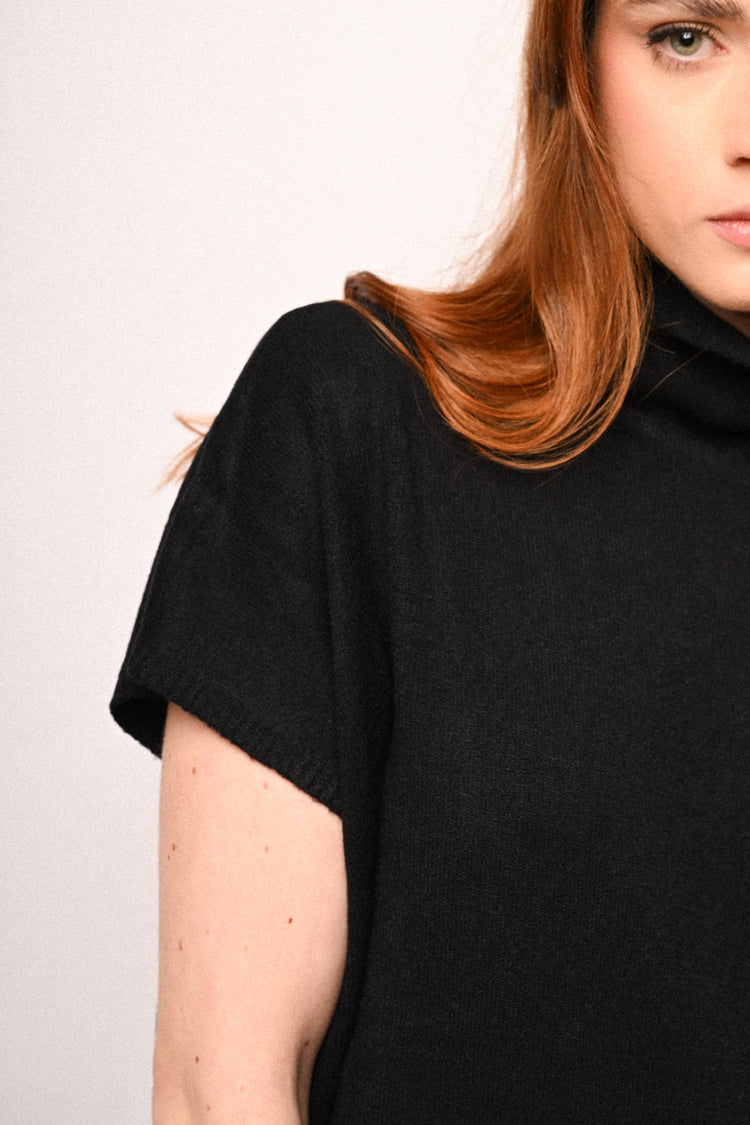 Oversized turtleneck