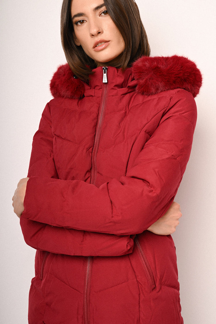 Faux fur trimmed-hoodie quilted nylon down jacket