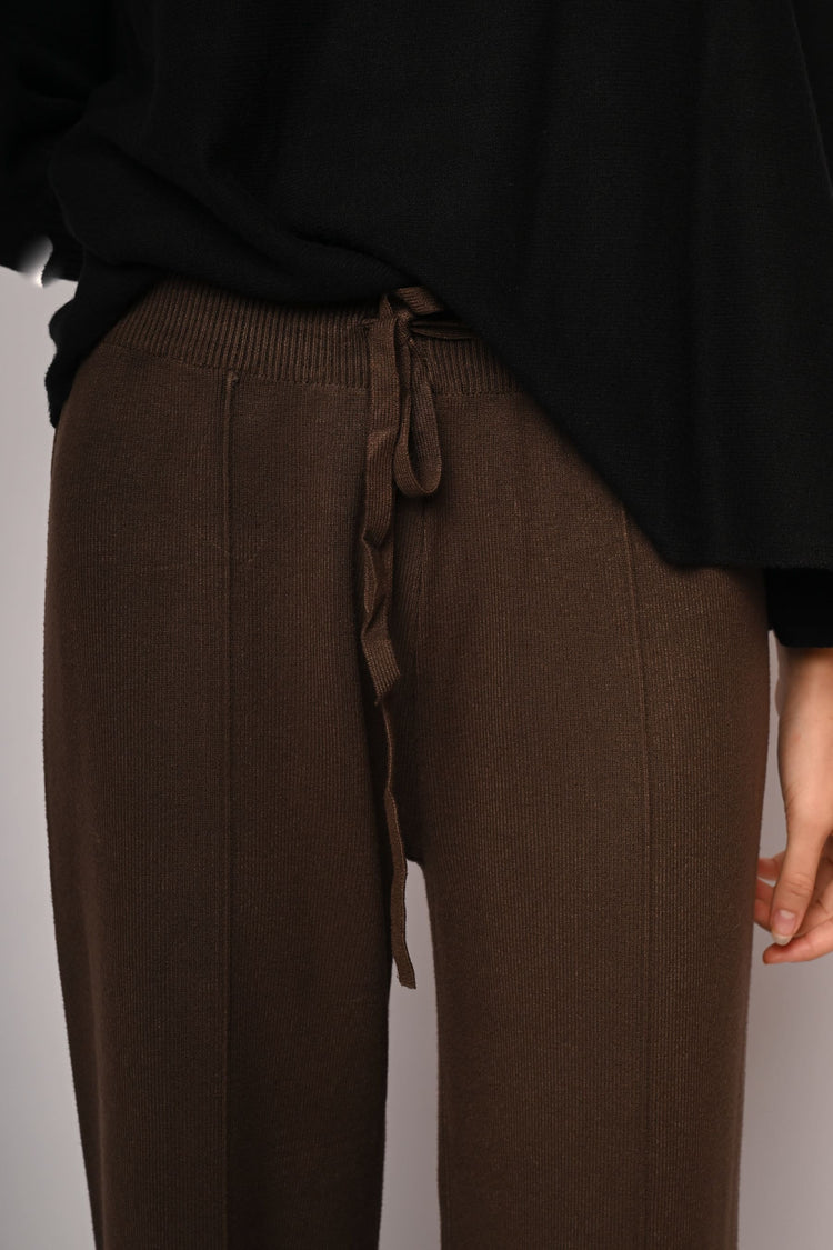 Knit wide-leg trousers
