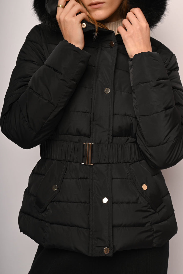 Piumino corto con collo similpelliccia