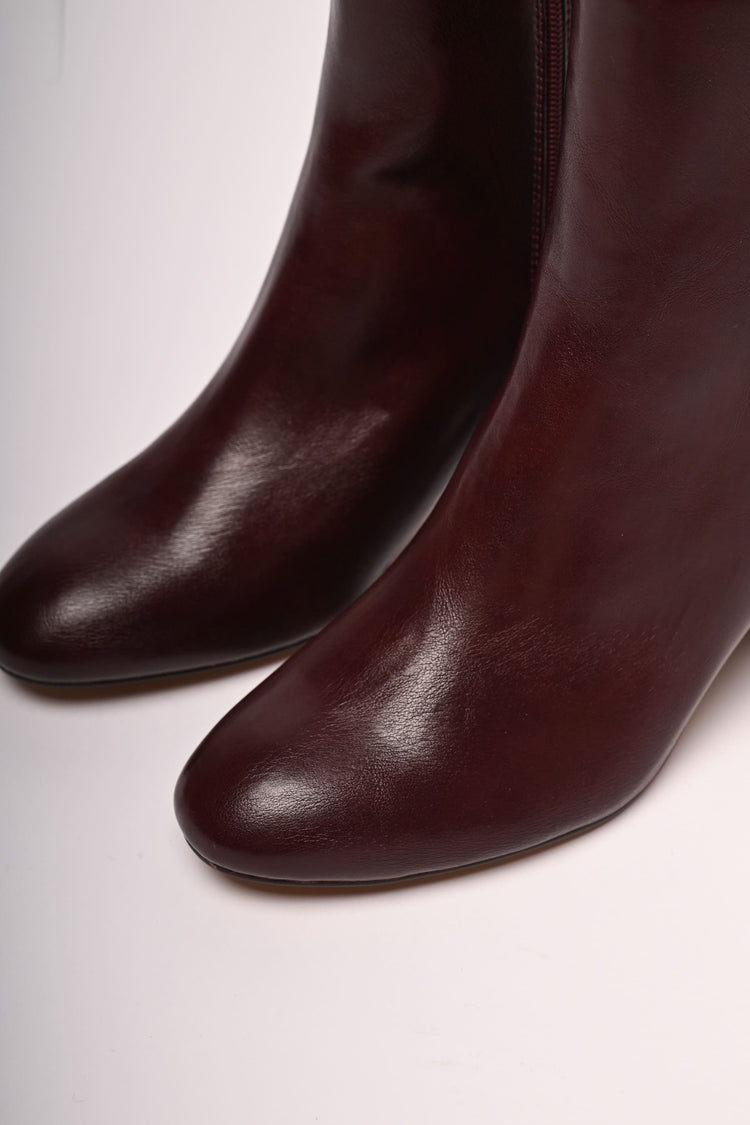 Block heel ankle boots