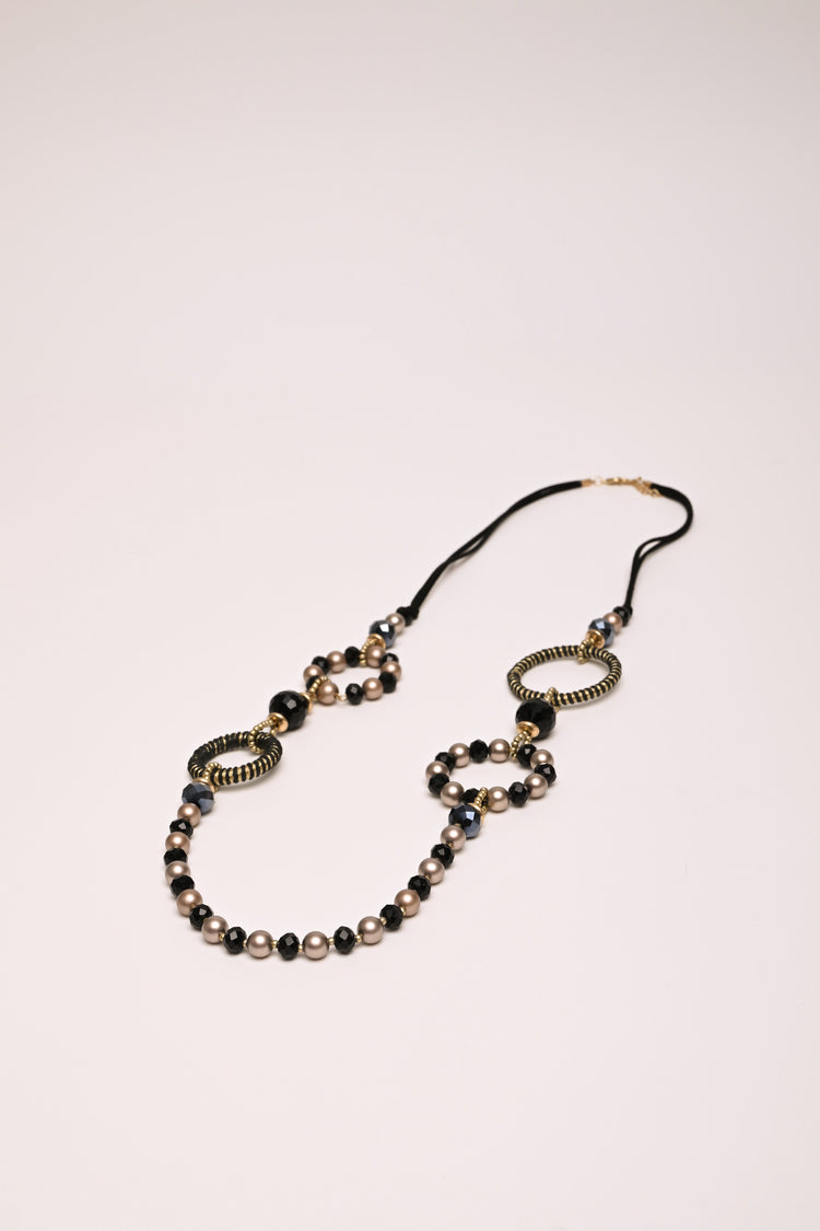 Circles beads necklace