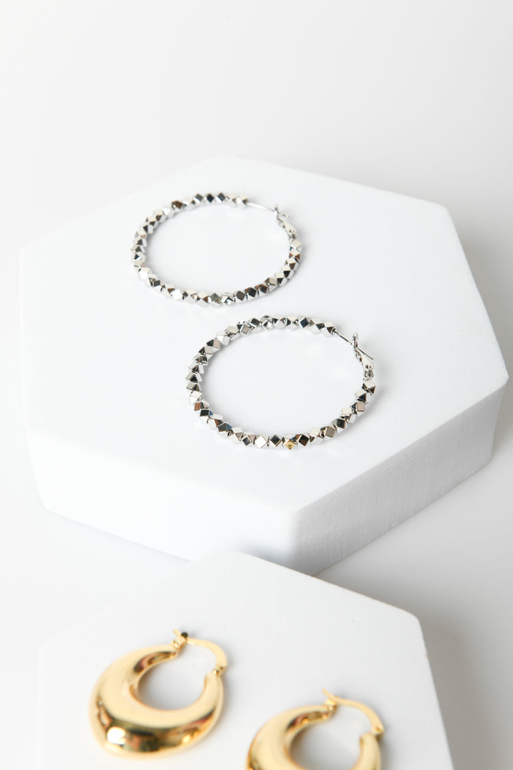 Set of two pairs of loop earrings