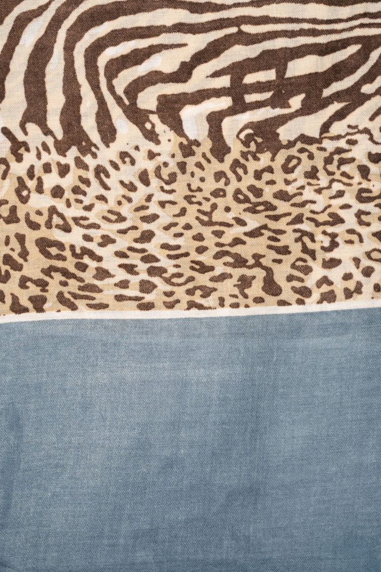 Denim blue band and animalier print scarf