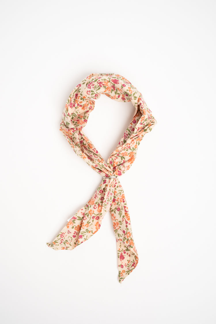 Multicolor floral foulard