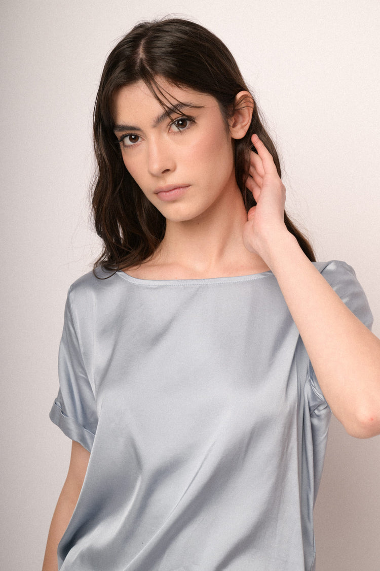 Sky blue satin viscose t-shirt