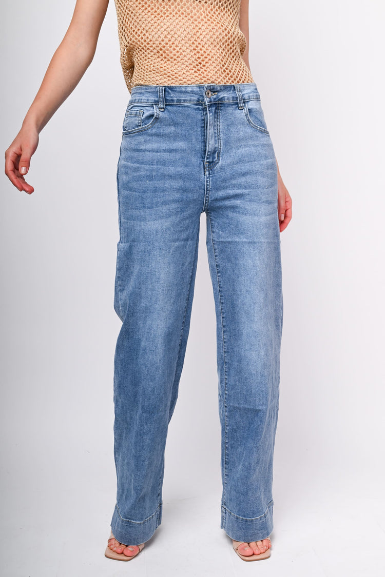 Wide leg jeans