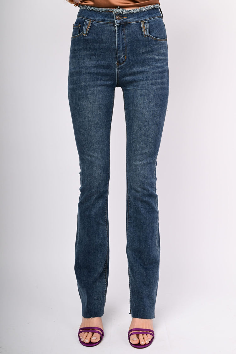 Frayed waistband jeans