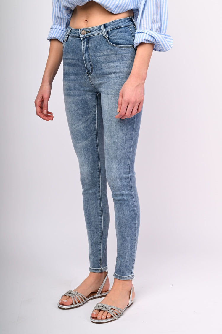 Skinny jeans