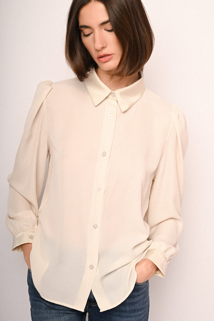 Satin collar shirt