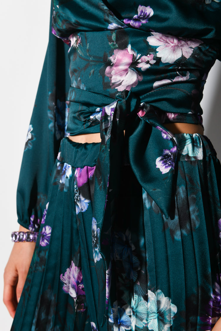 Floral print satin crop top