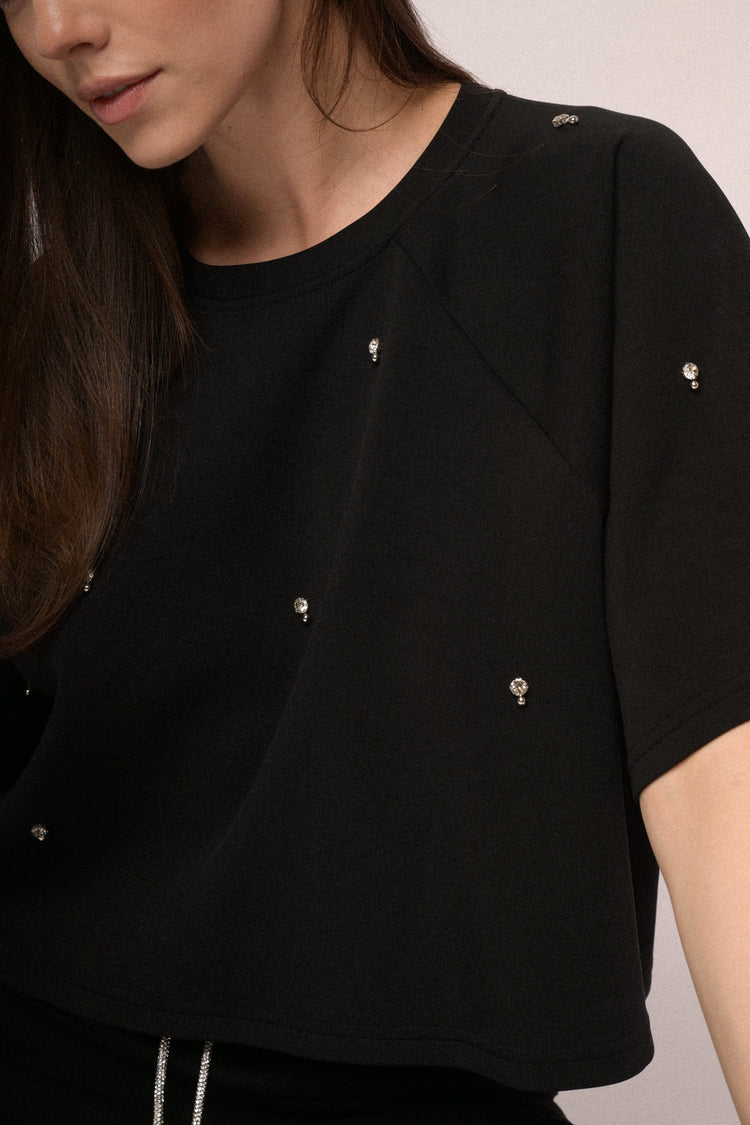 Rhinestone-embellished half-sleeved sweatshirt