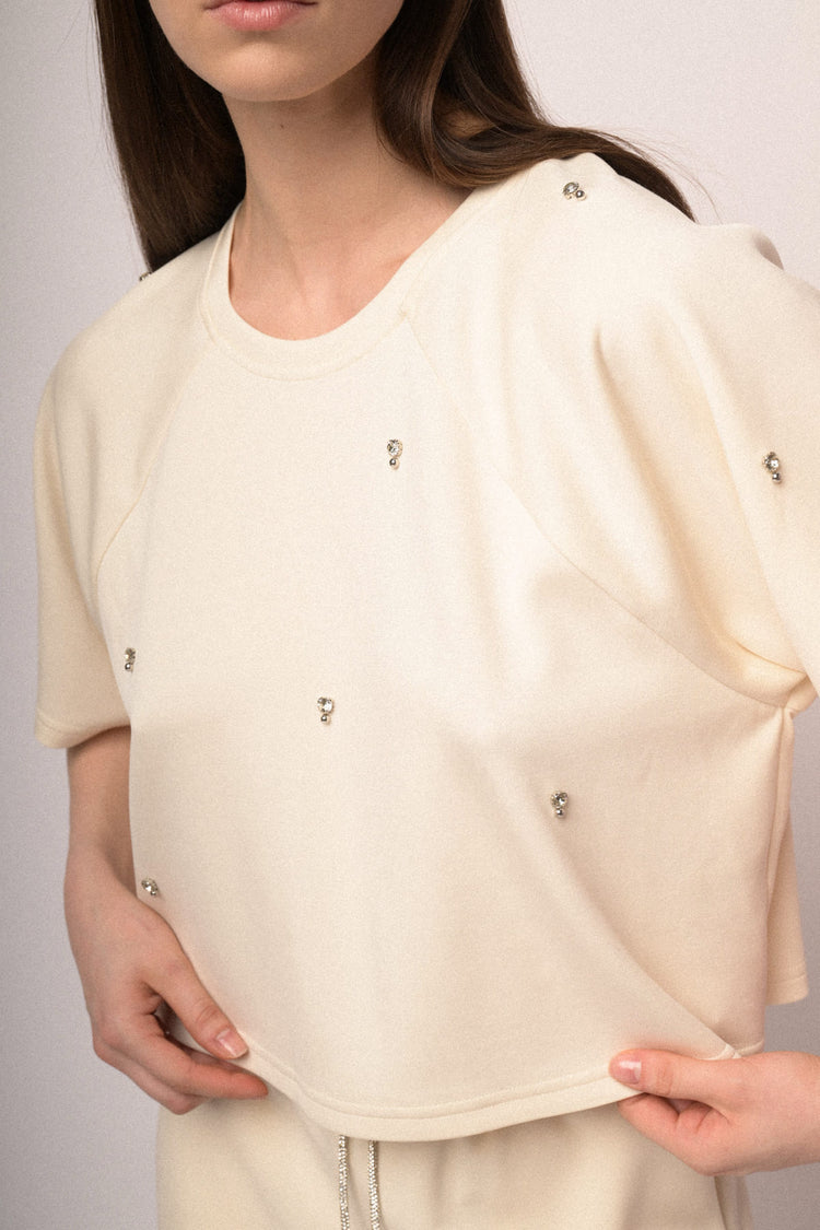 Rhinestone-embellished half-sleeved sweatshirt