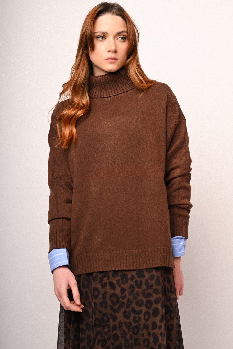 Oversized turtleneck