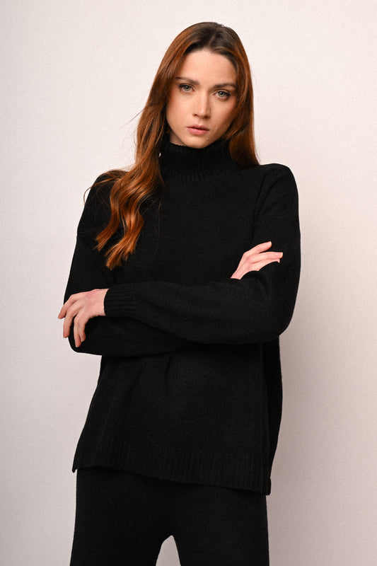 Oversized turtleneck