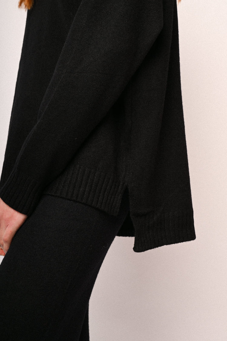 Oversized turtleneck