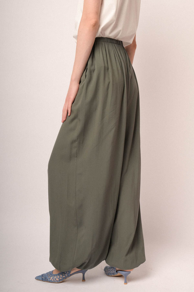 Pantaloni harem