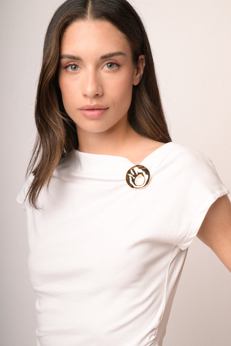 Maglia con spilla