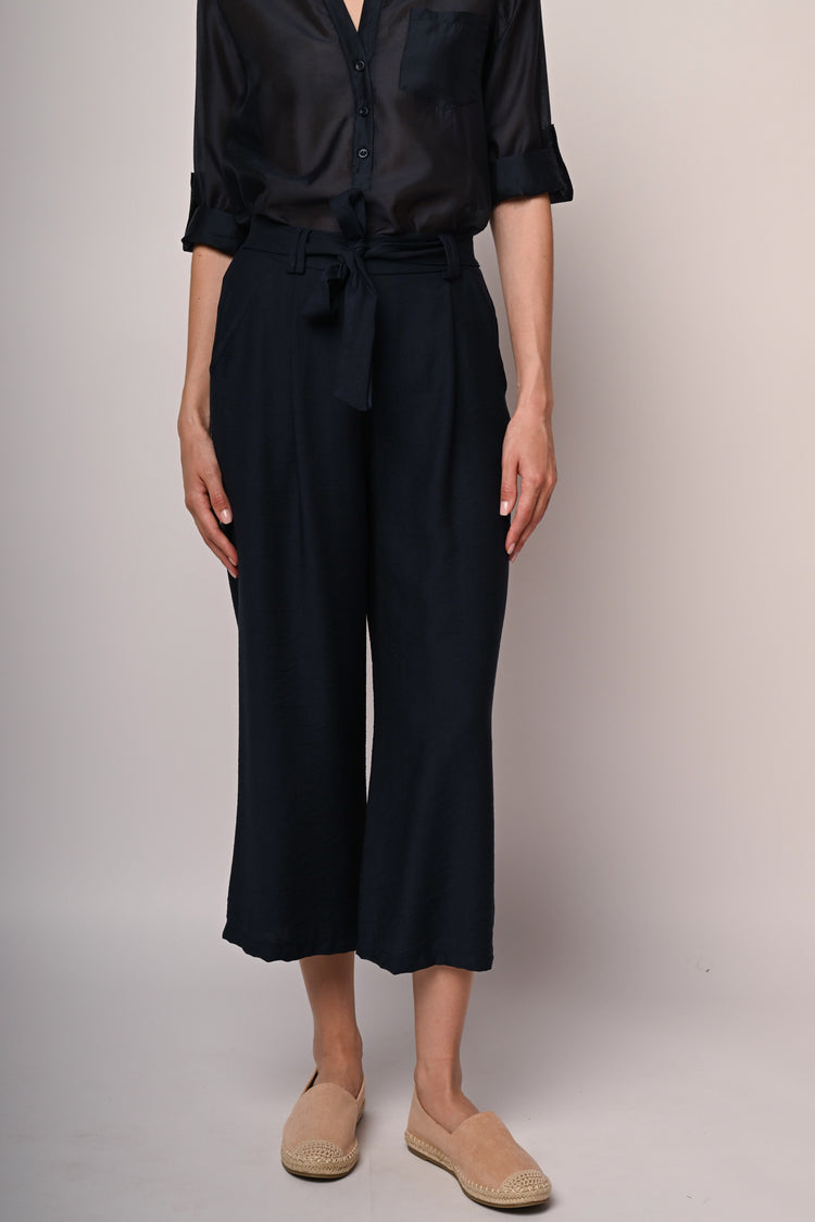 Belted viscose-blend trousers