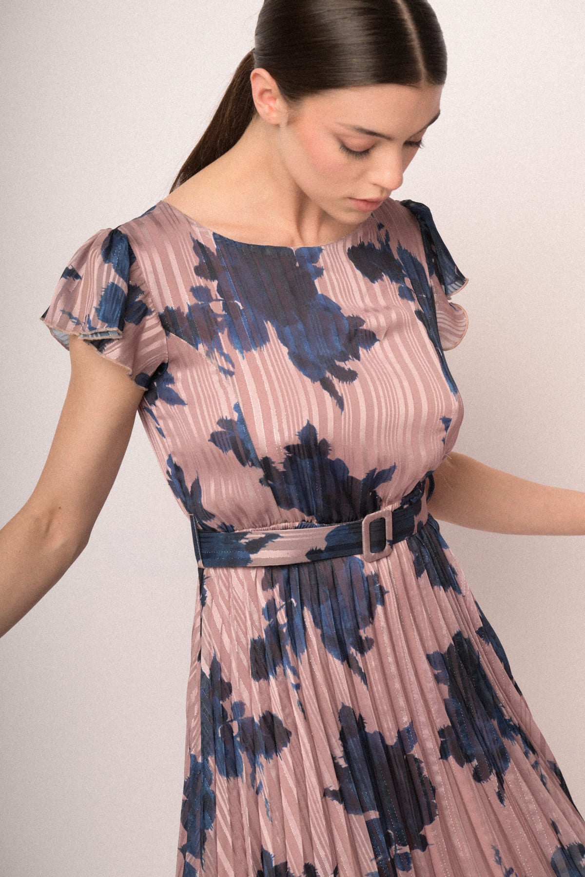 DEV52162S1042FARS-26_3_3