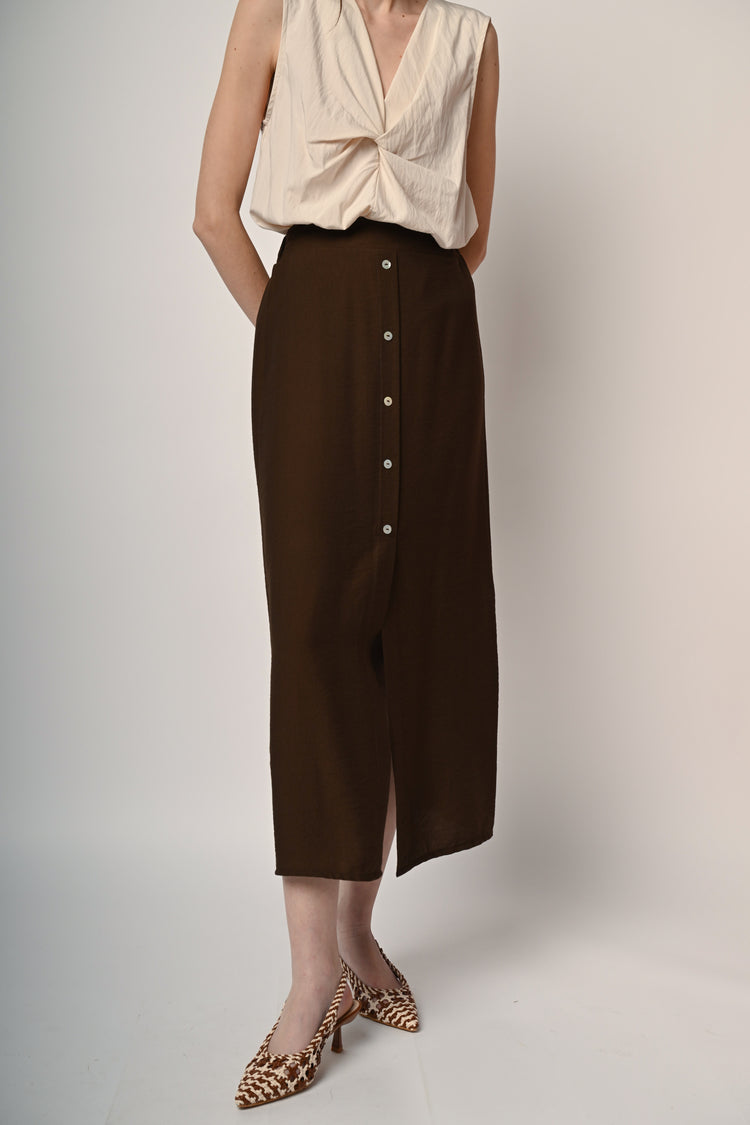 Long placket skirt