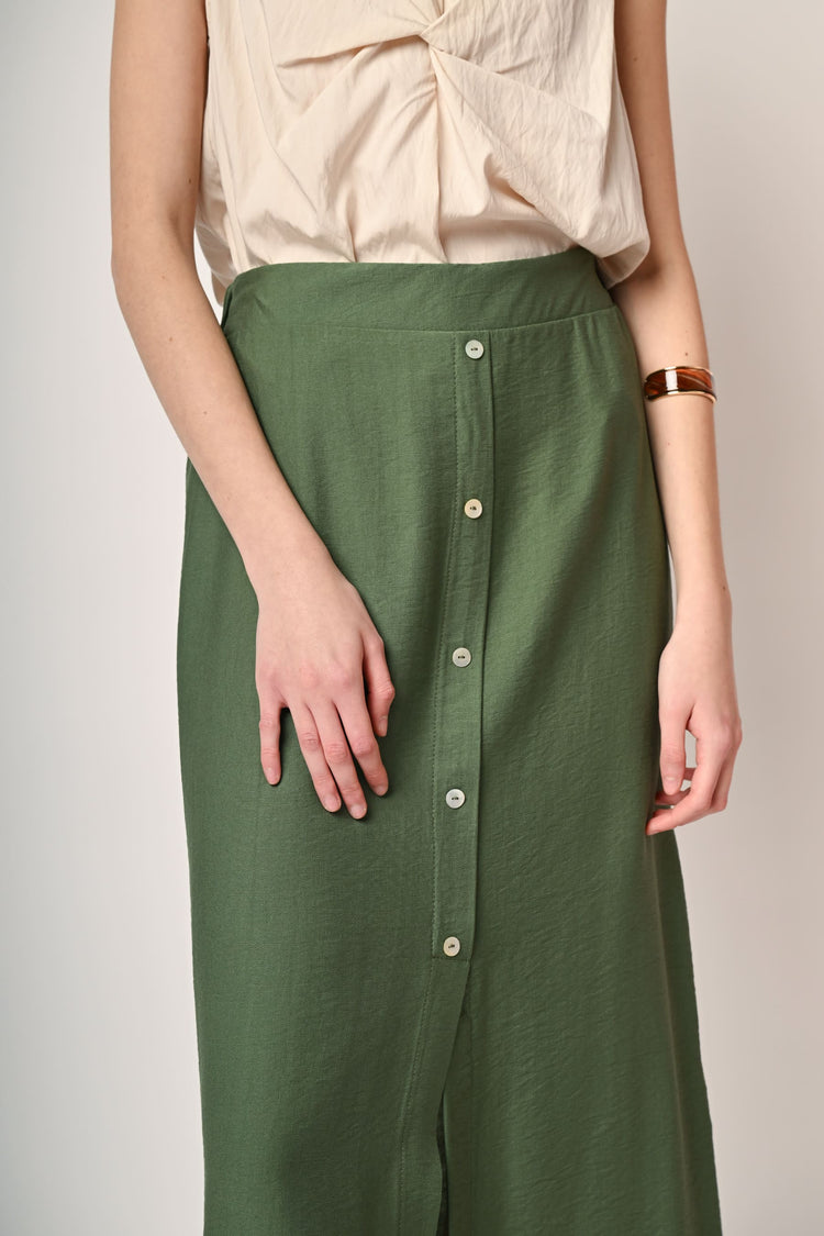 Long placket skirt