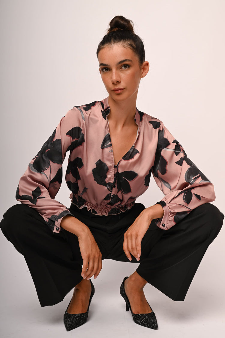 Floral print satin cropped shirt